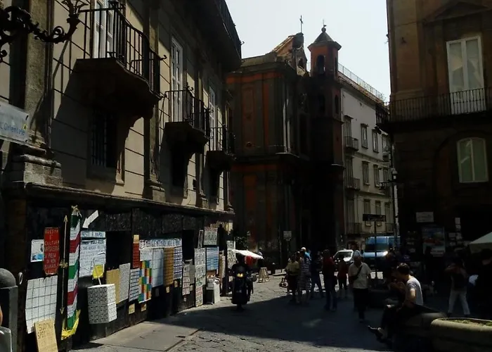 Dimora San Giovanni Maggiore Nocleg ze śniadaniem 3*